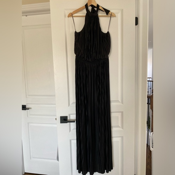 Love Moschino black maxi pleated dress. - Picture 2 of 9